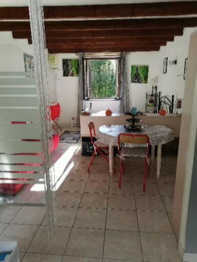 Studio très agréable totalement indépendant dans maison avec cour sans vis à vis Villa Vittel Exterior foto